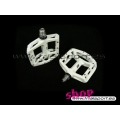 Try All - White magnesium pedals Try All - White magnesium pedals